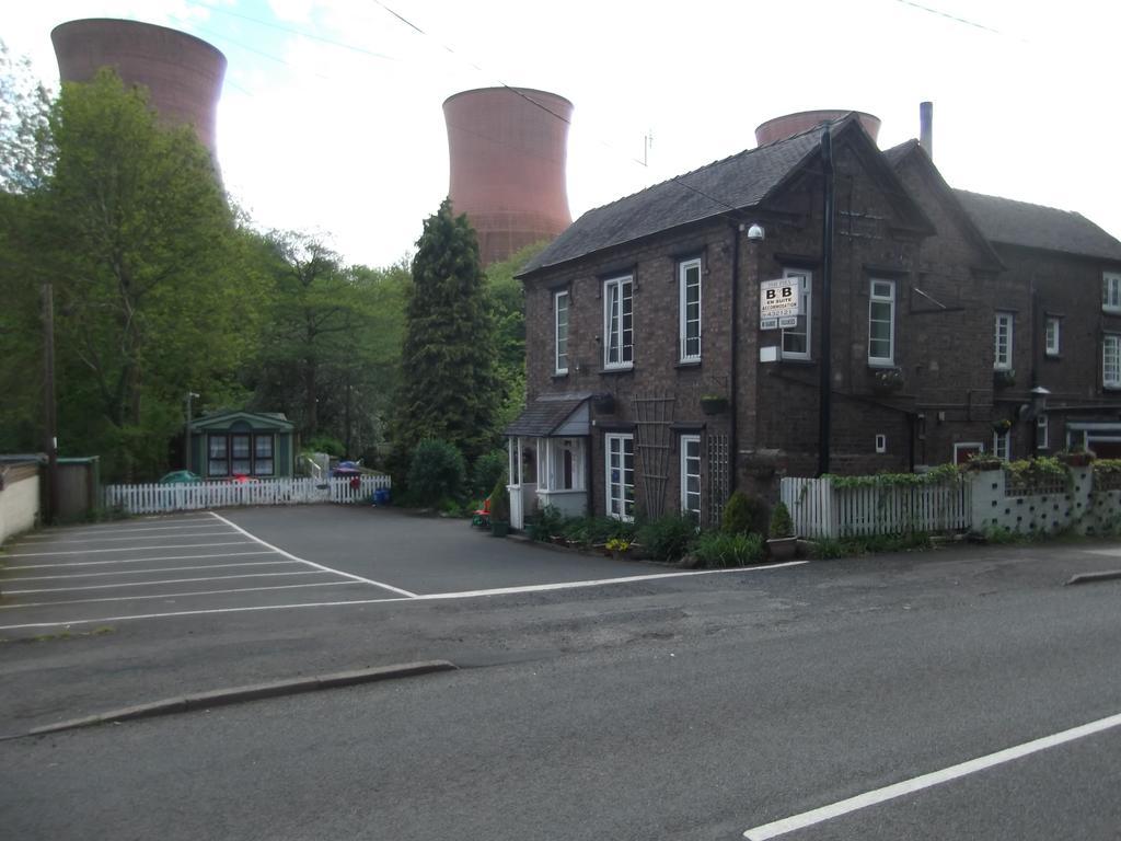 Firs Riverside B&B Ironbridge Exterior photo